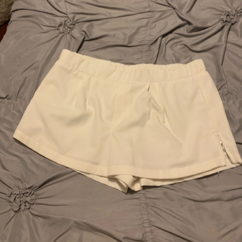 Women’s white shorts
